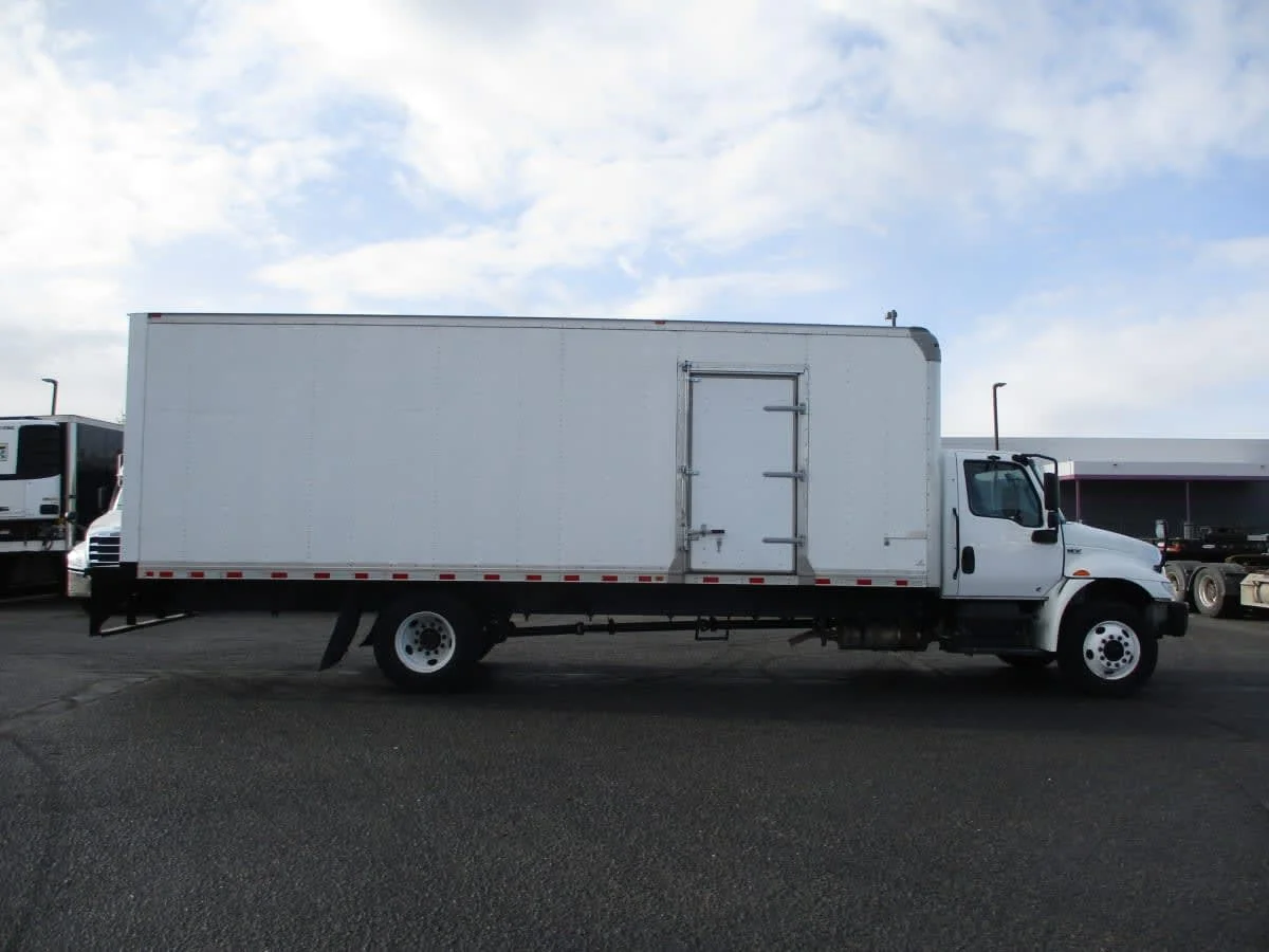 2020 International MV - image 17