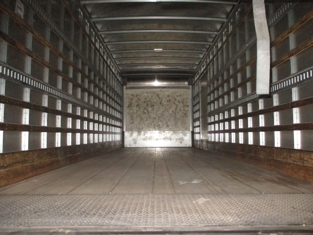 2020 International MV - image 8