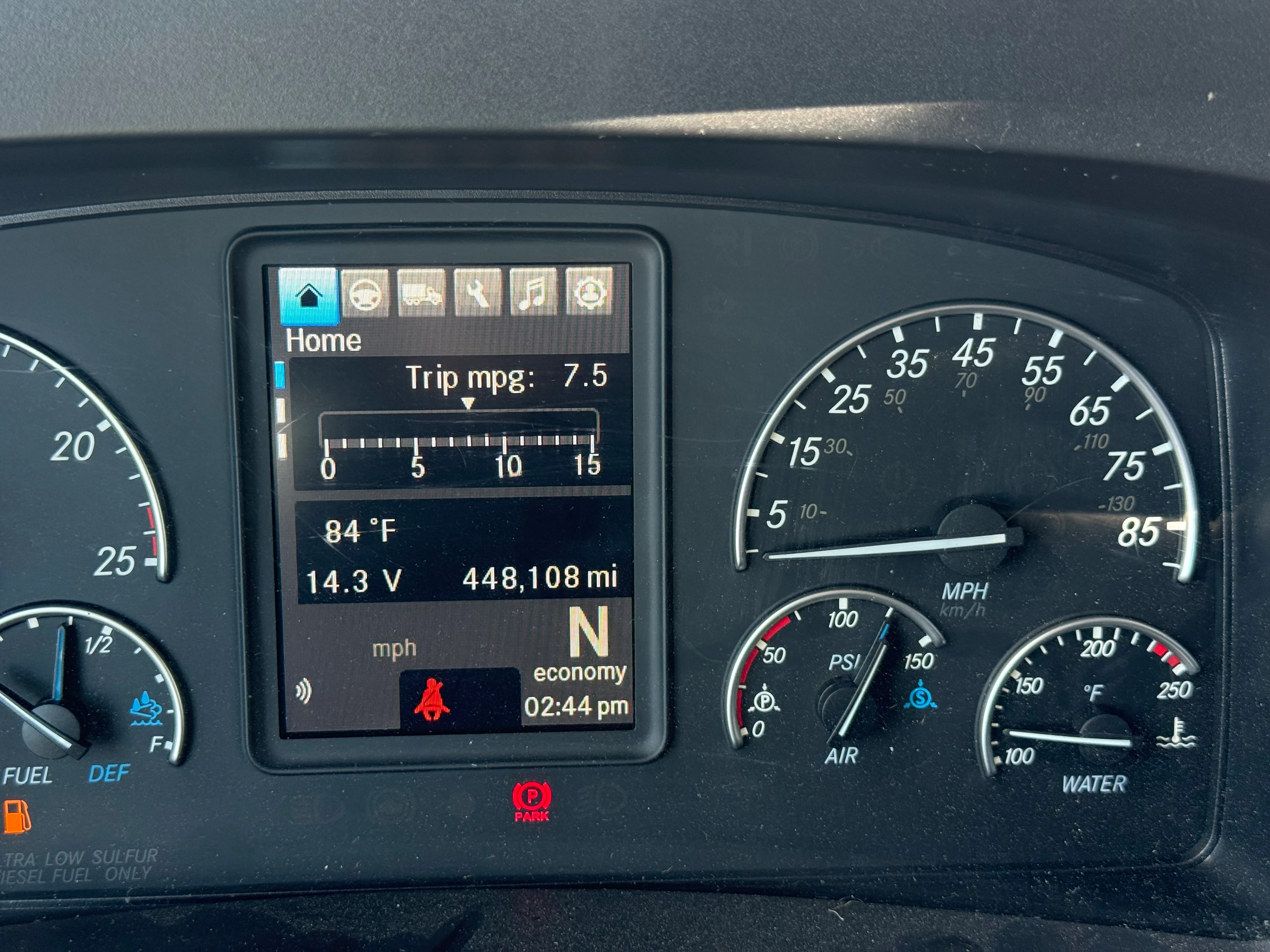 2023 Freightliner Cascadia in Selectrucks Fontana, CA — photo 15