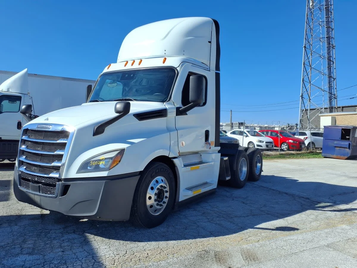 2022 Freightliner Cascadia in Fort Worth, TX