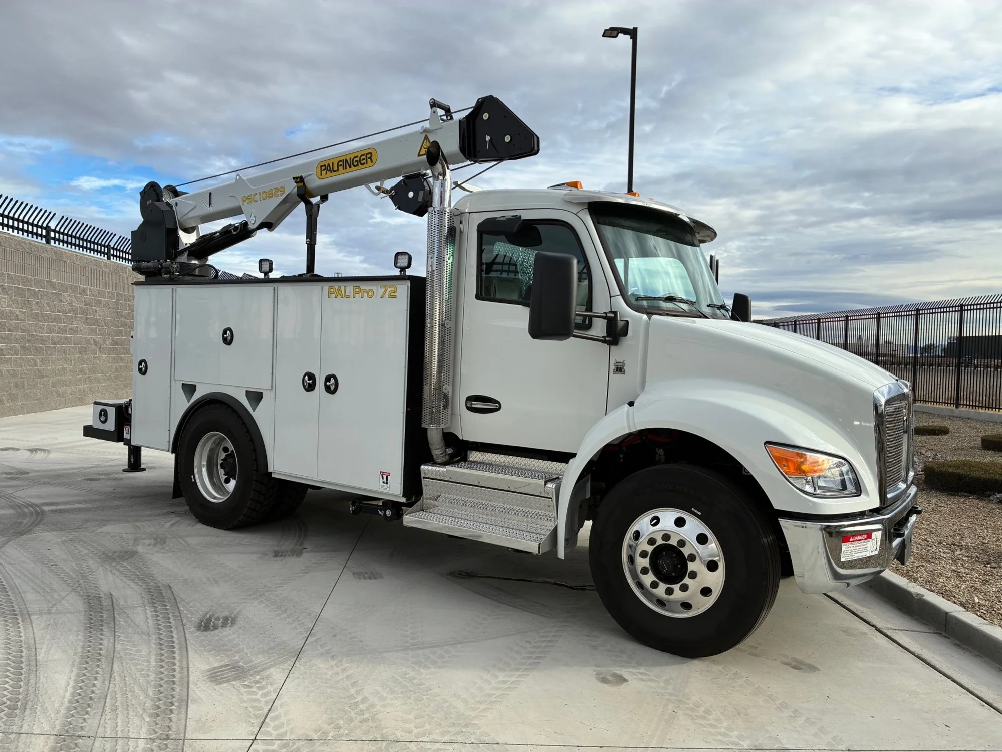 2025 Kenworth T280 in Las Vegas, NV, NV