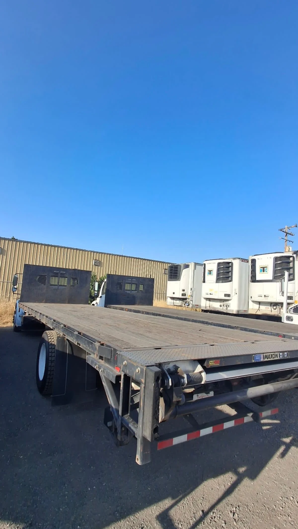 2017 Freightliner M2 106 - image 6