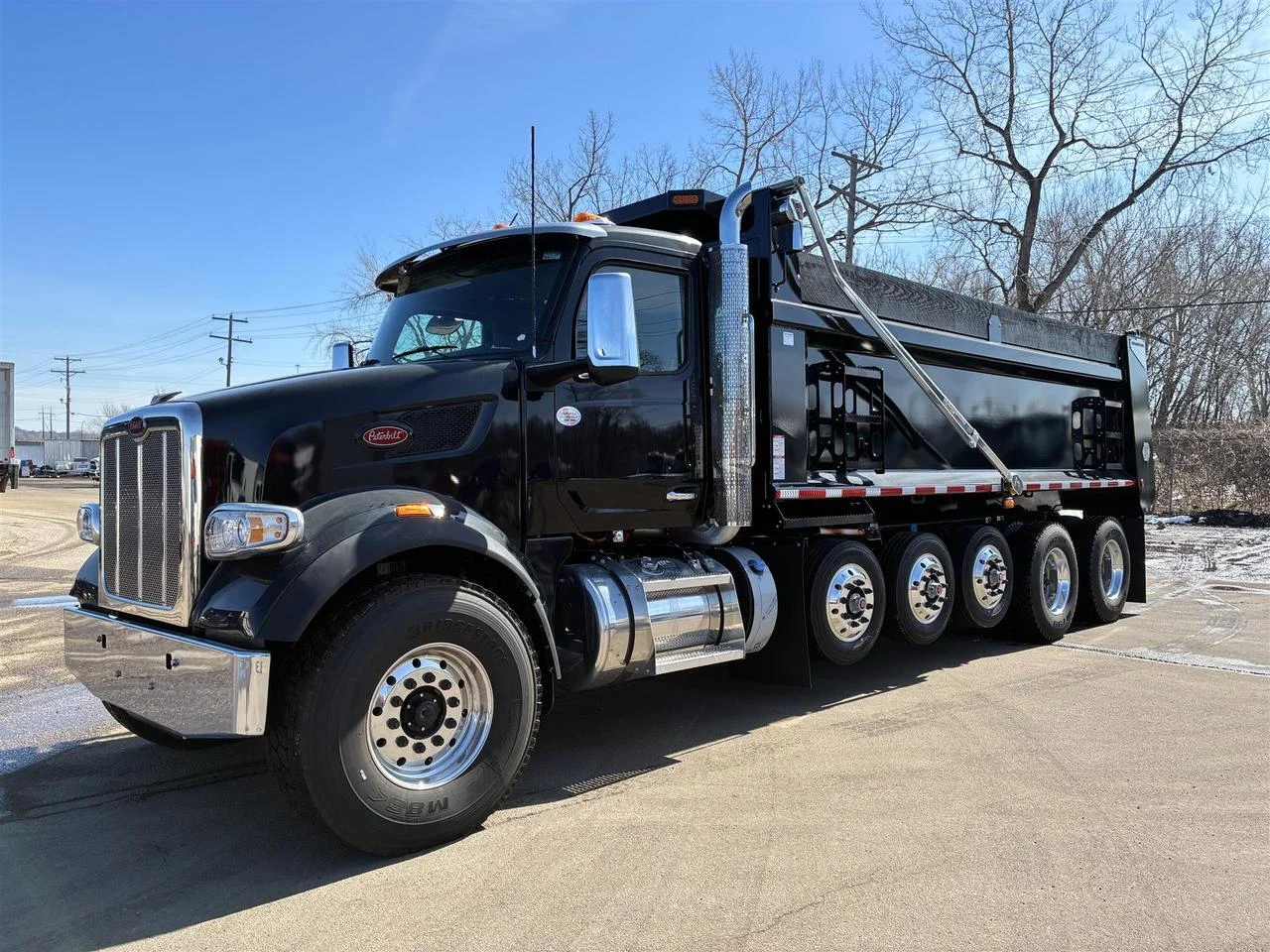 2026 Peterbilt 567 - image 12