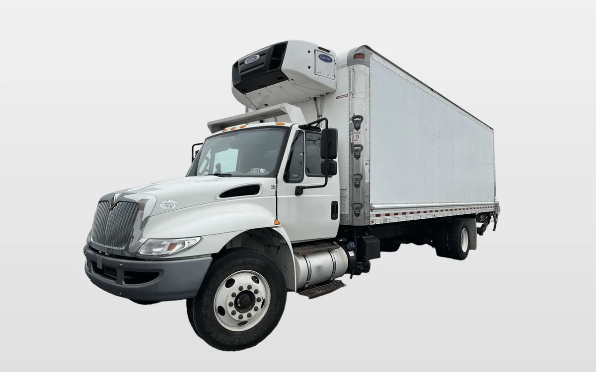 2017 International - image 1