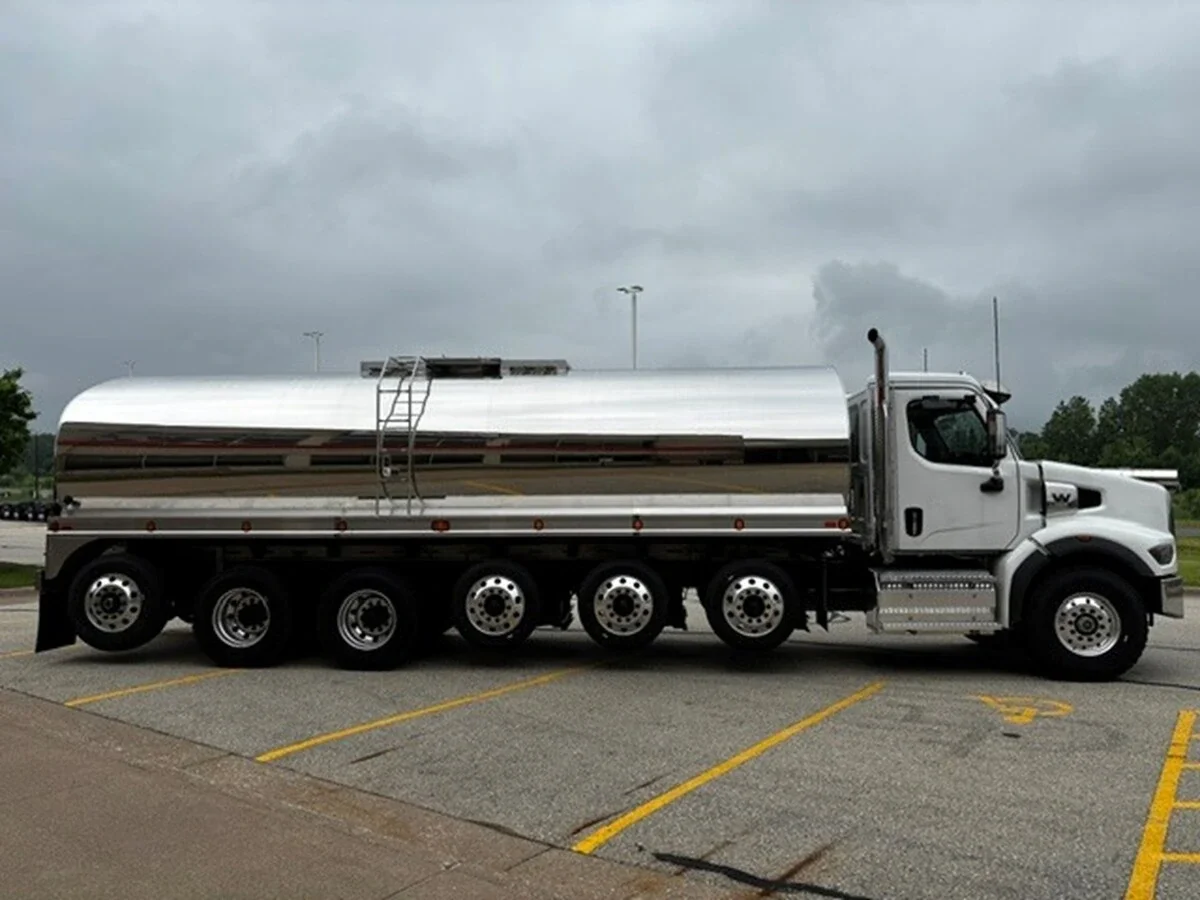 2026 Western Star 49X in La Crosse, WI — photo 4