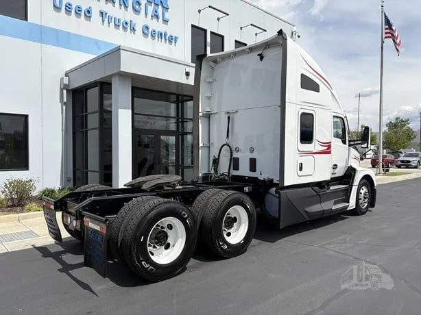 2023 Kenworth T680 in Salt Lake City, UT — photo 7