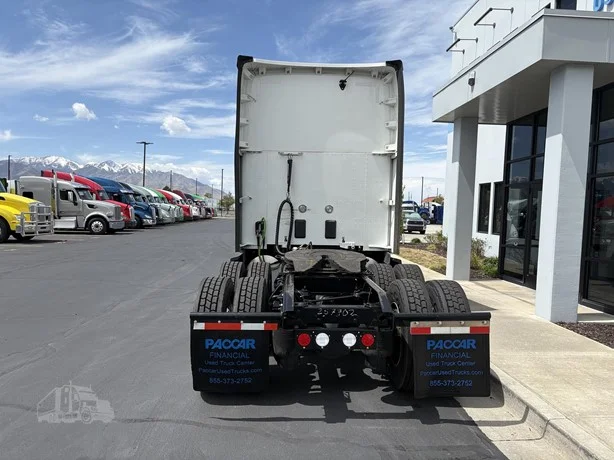 2023 Kenworth T680 in Salt Lake City, UT — photo 8