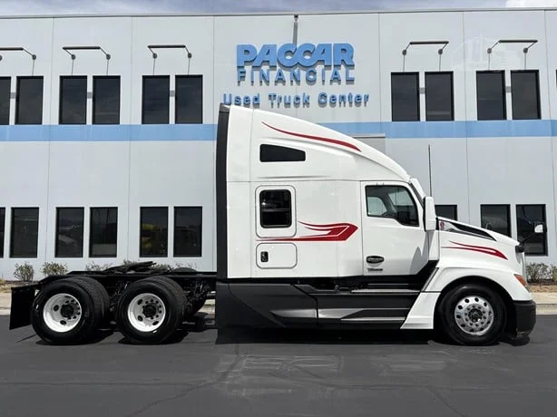 2023 Kenworth T680 in Salt Lake City, UT — photo 4