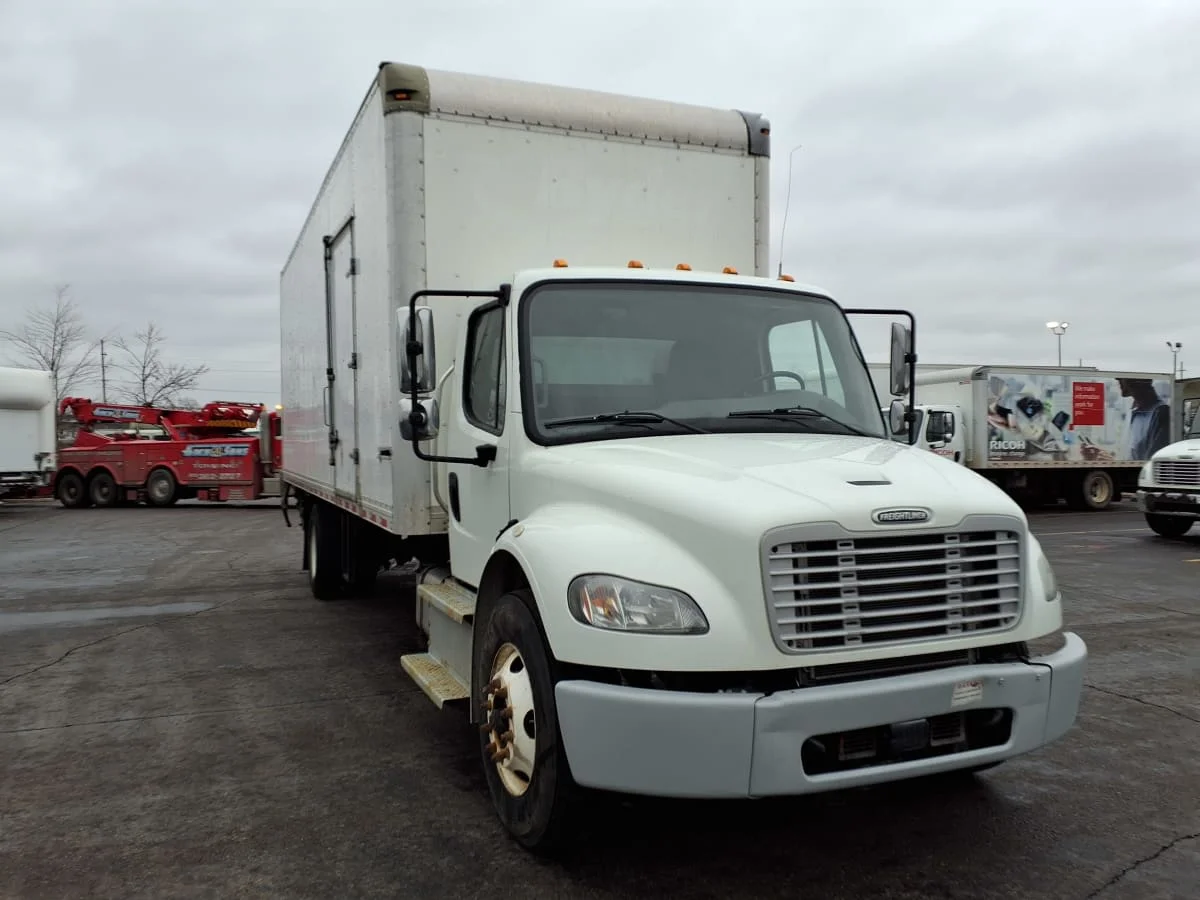 2019 Freightliner M2 106 in Taylor, MI — photo 3
