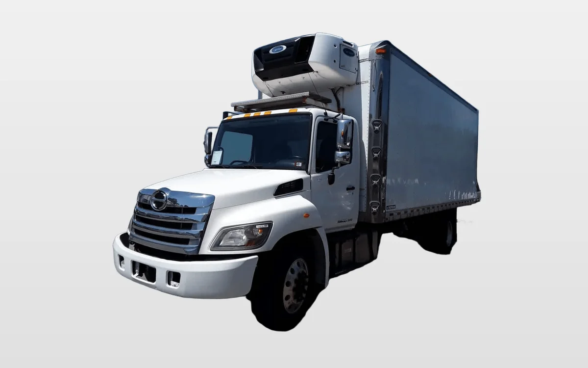 2018 Hino 268 - image 1