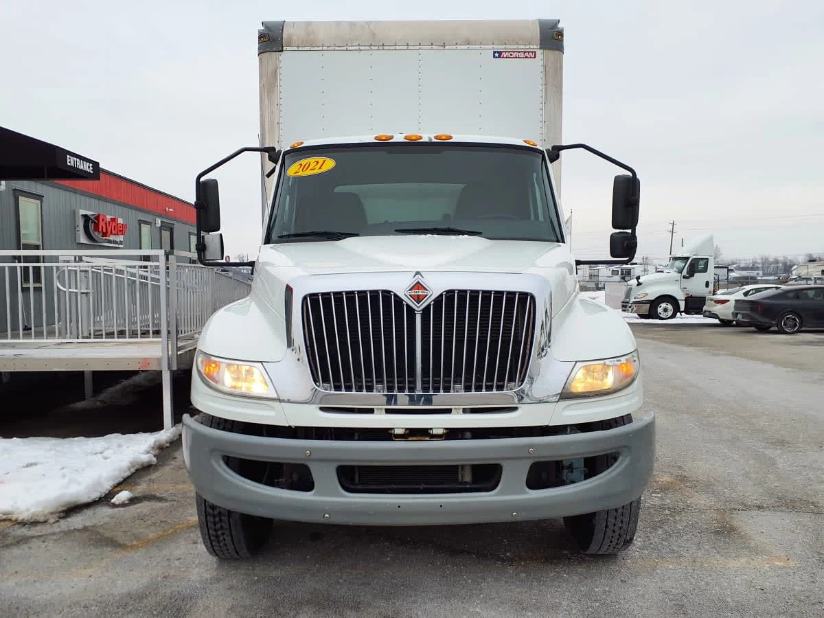 2021 International MV - image 2