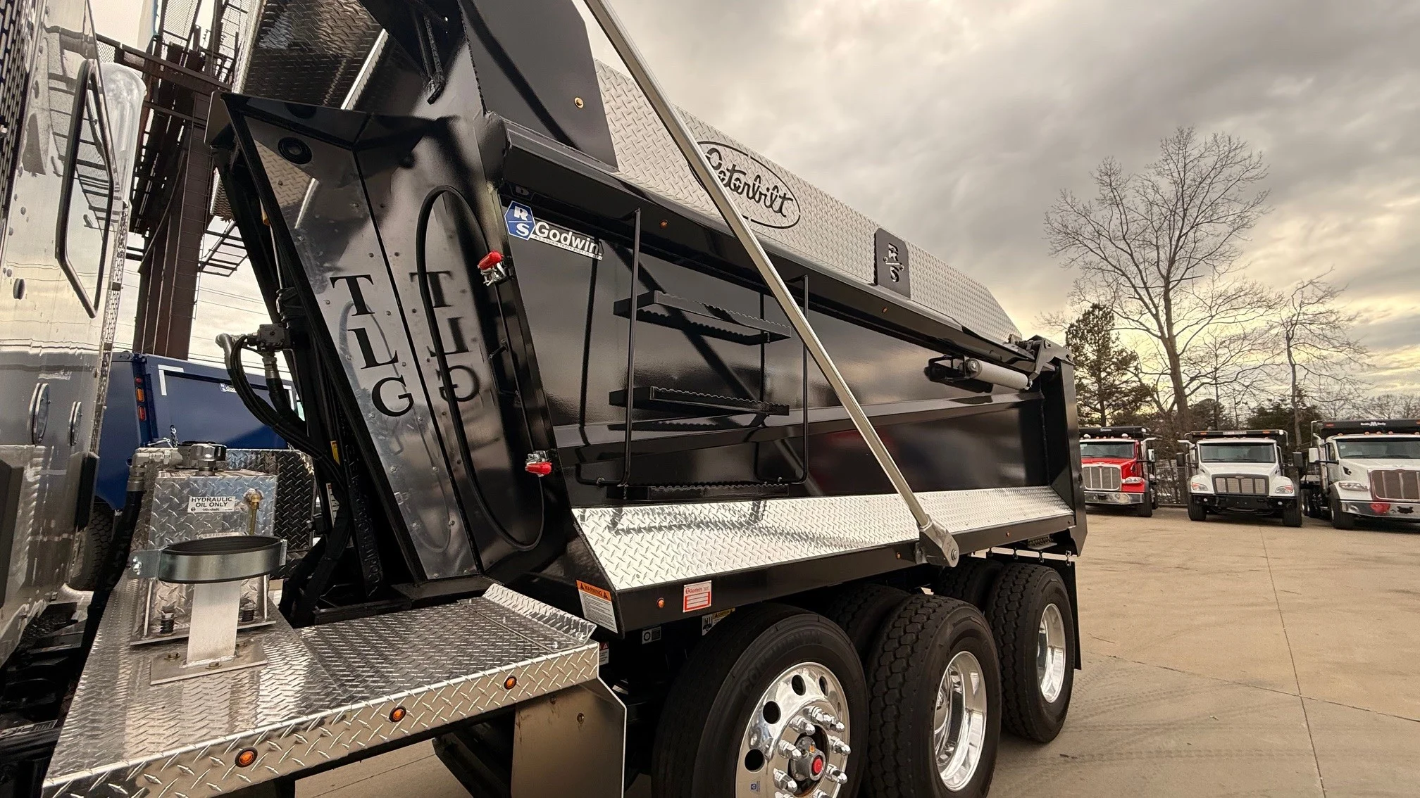 2026 Peterbilt 567 in Charlotte, NC — photo 11