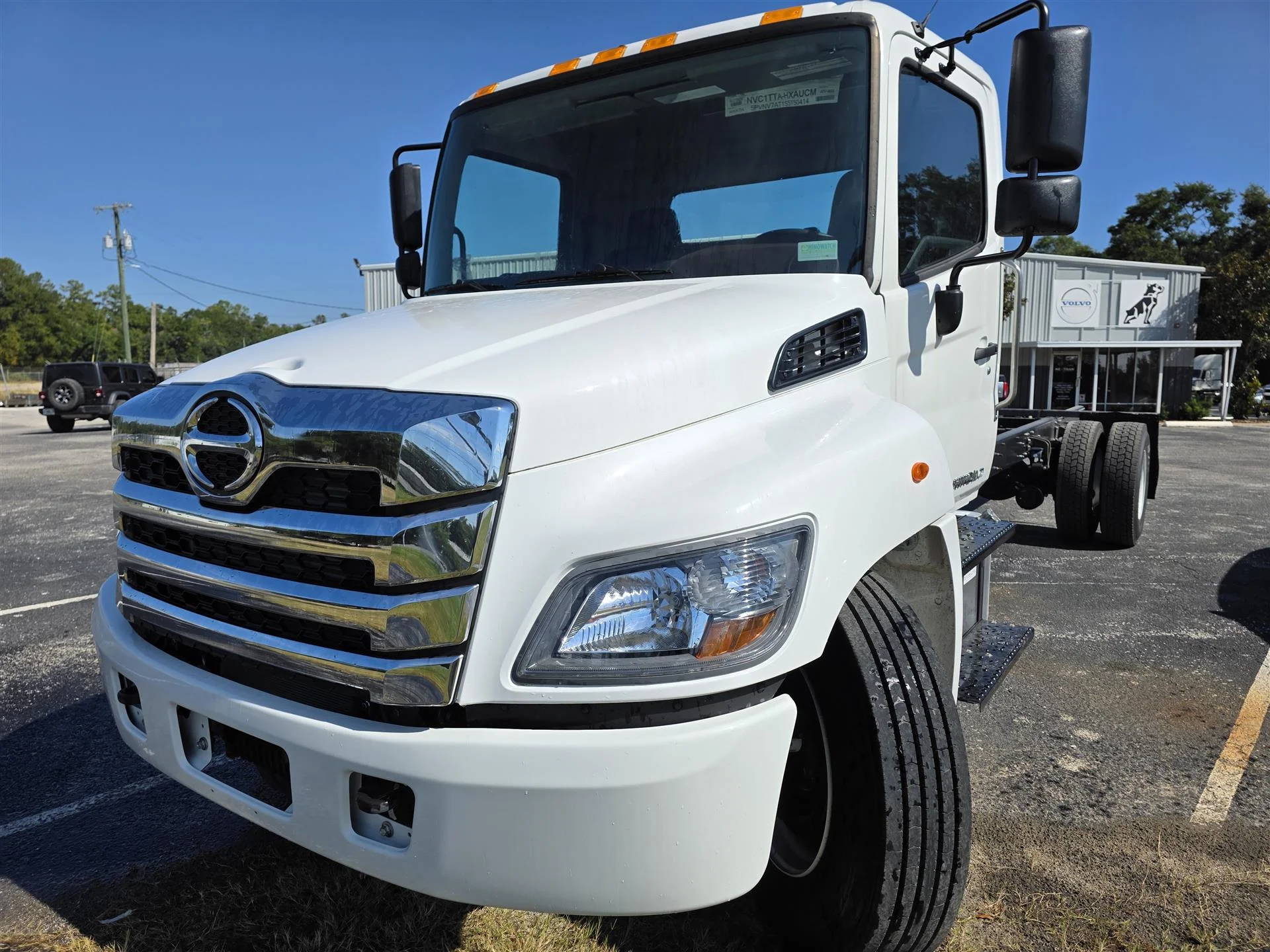 2025 Hino L7
