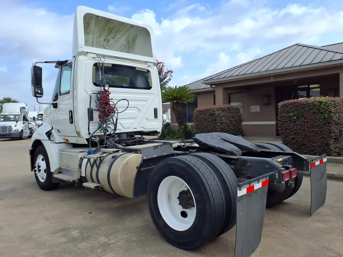 2017 International ProStar in Houston, TX — photo 6
