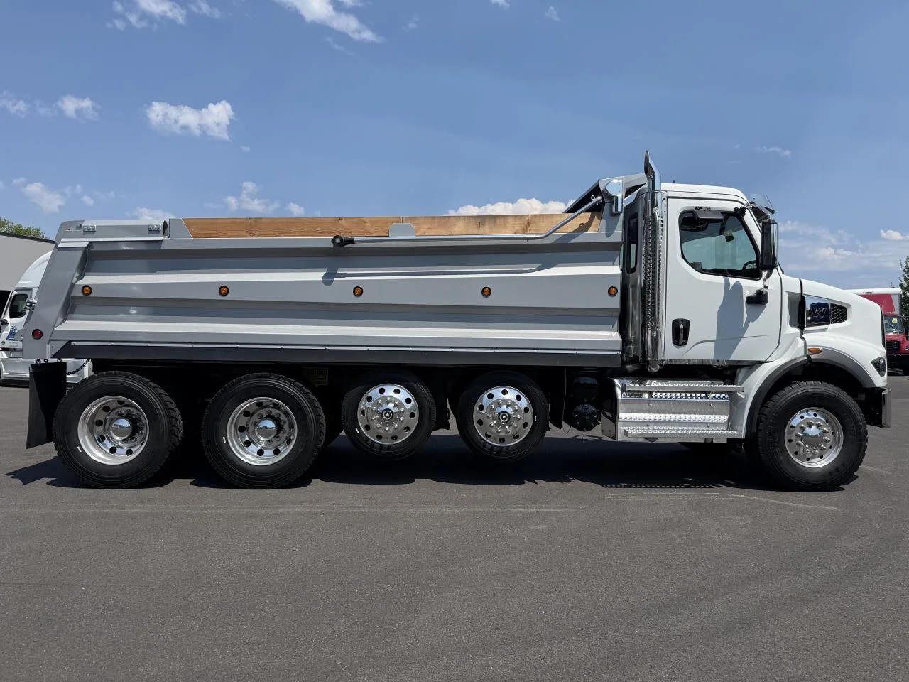 2025 Western Star 47X in Ridgefield, WA — photo 8