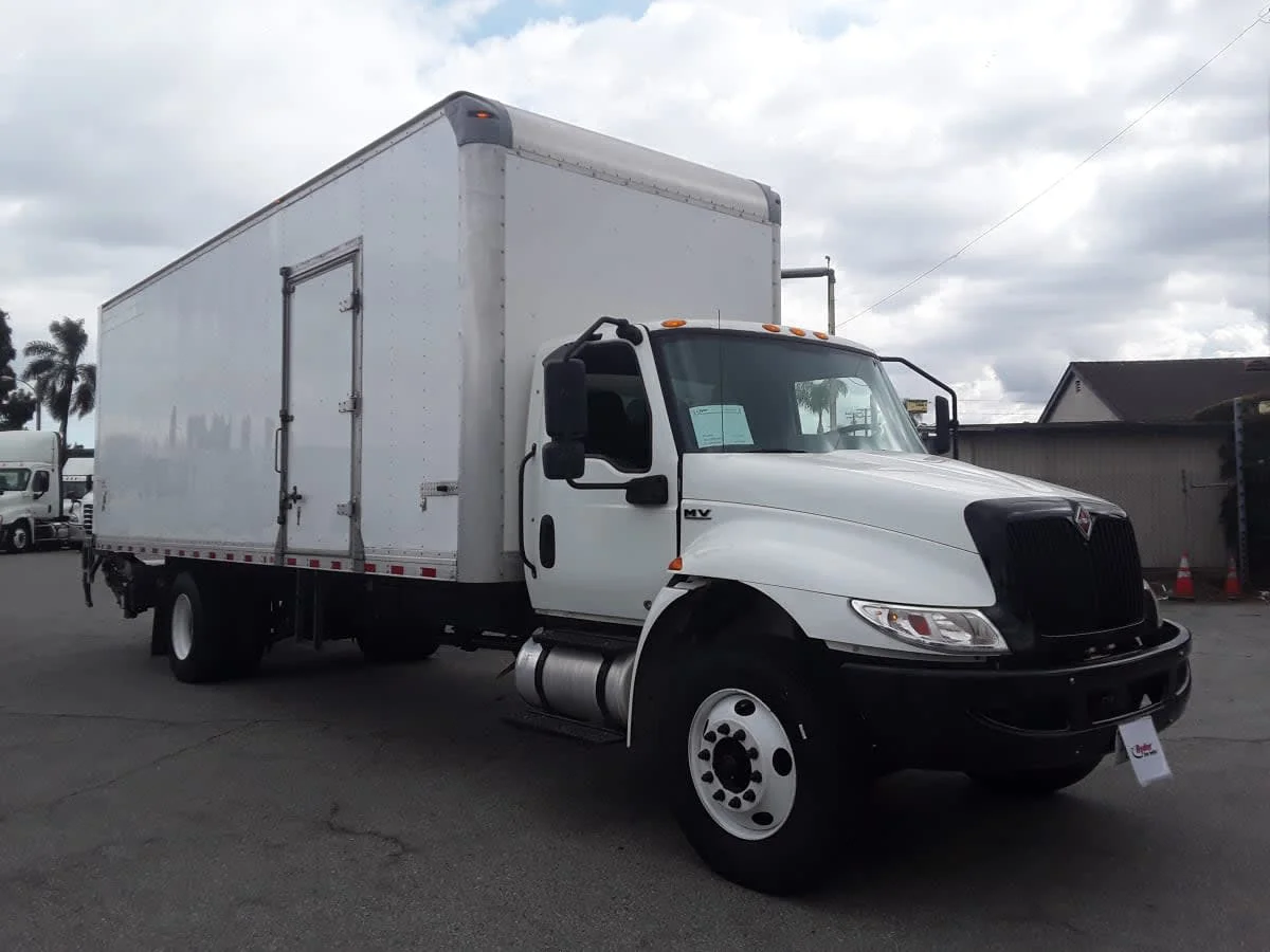 2022 International MV in Montebello, CA — photo 3
