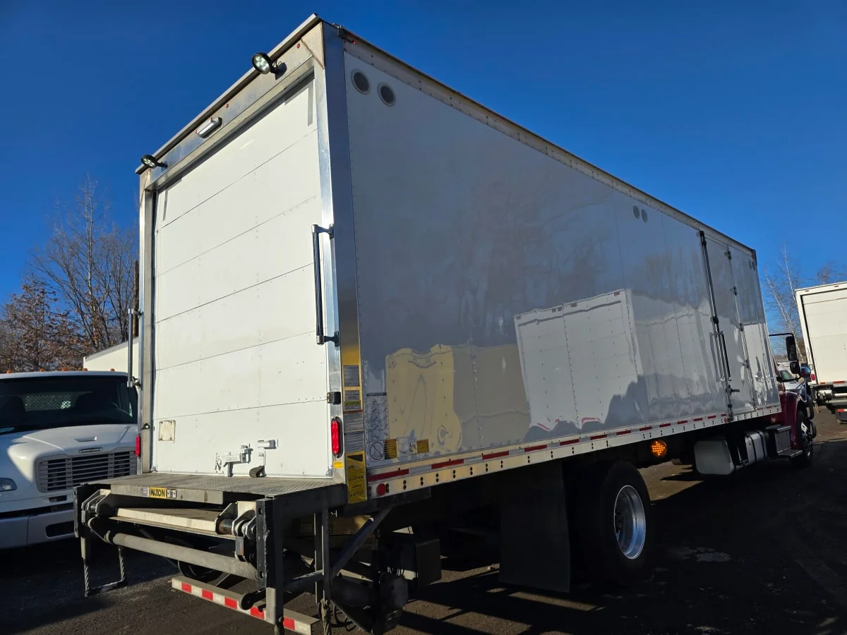 2019 Freightliner M2 106 in Bensalem, PA — photo 4