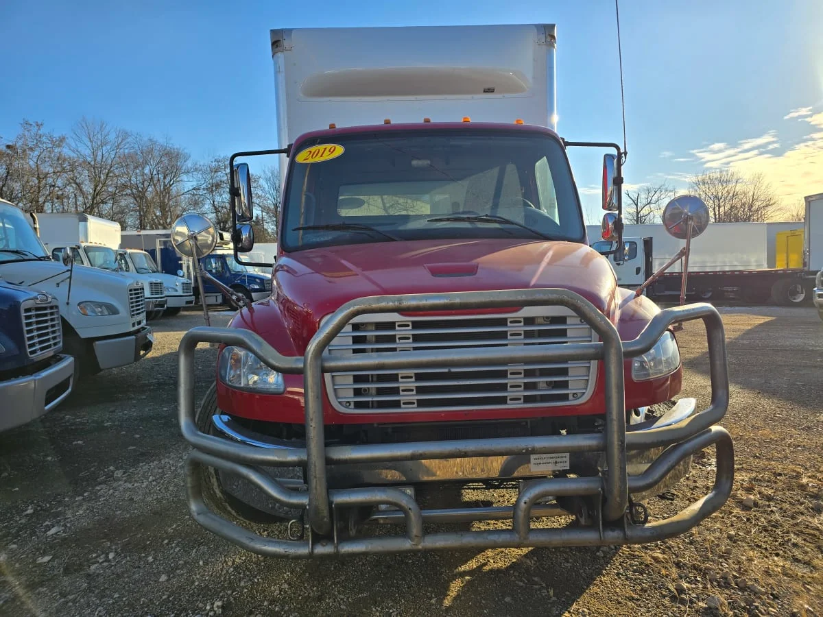 2019 Freightliner M2 106 in Bensalem, PA — photo 2