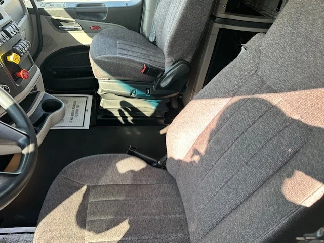 2024 Peterbilt 579 - image 10