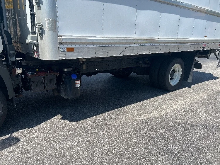 2019 Hino 195 in Knoxville, TN — photo 5