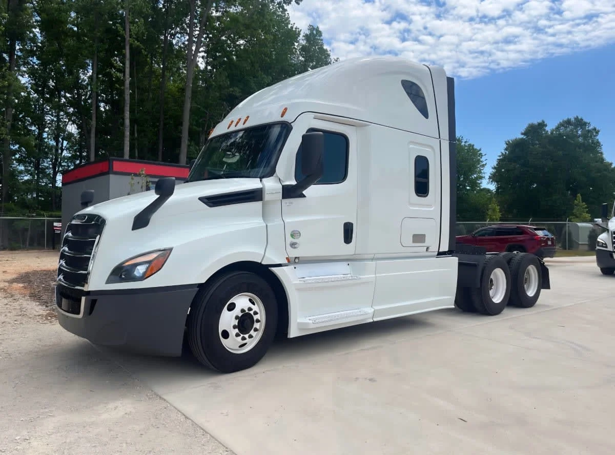 2021 Freightliner Cascadia