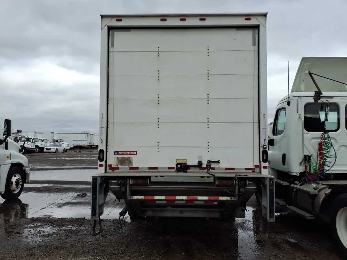 2019 Freightliner M2 106 in Taylor, MI — photo 5