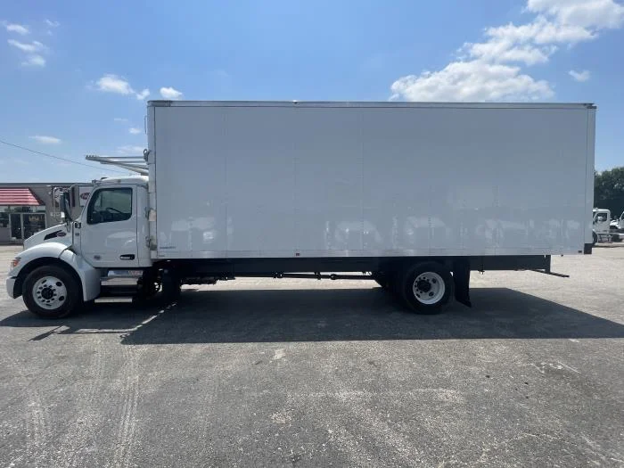 2025 Peterbilt 536 - image 4