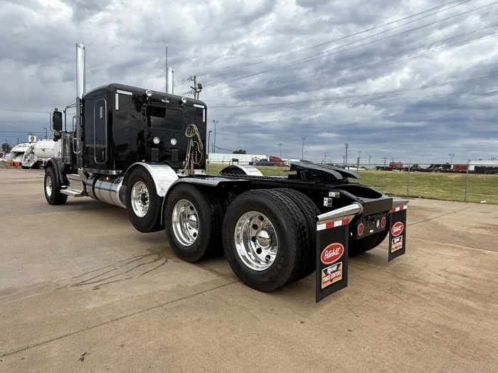 2027 Peterbilt 589 — photo 24