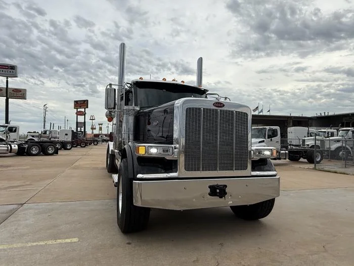 2027 Peterbilt 589 — photo 7