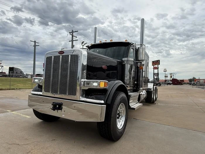 2027 Peterbilt 589 — photo 4