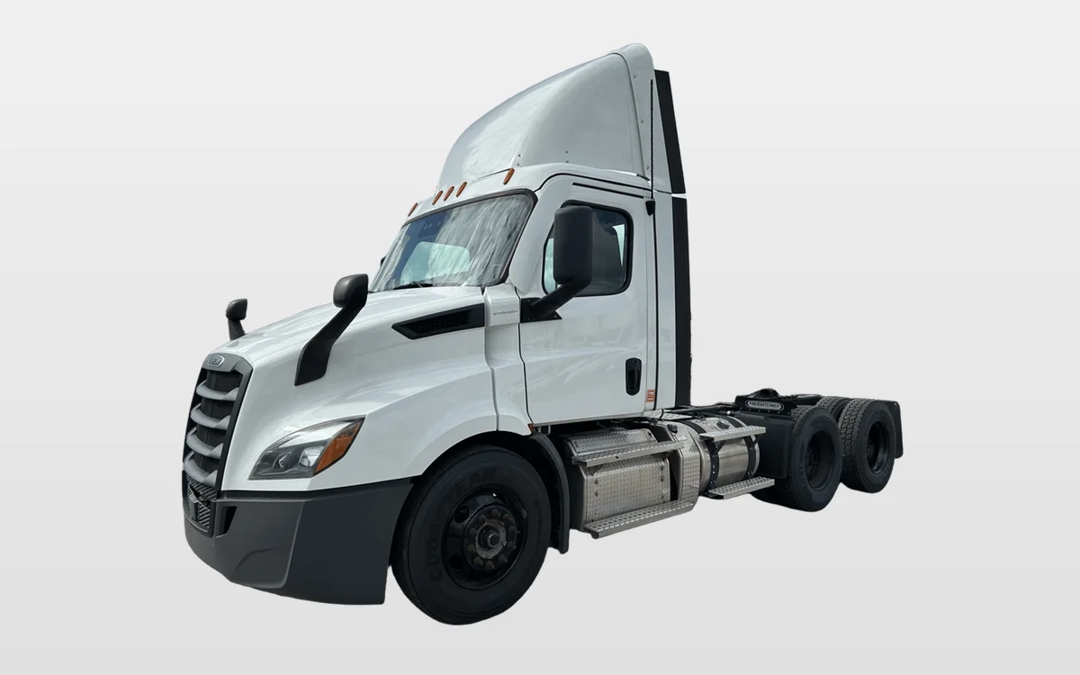 2021 Freightliner - image 1