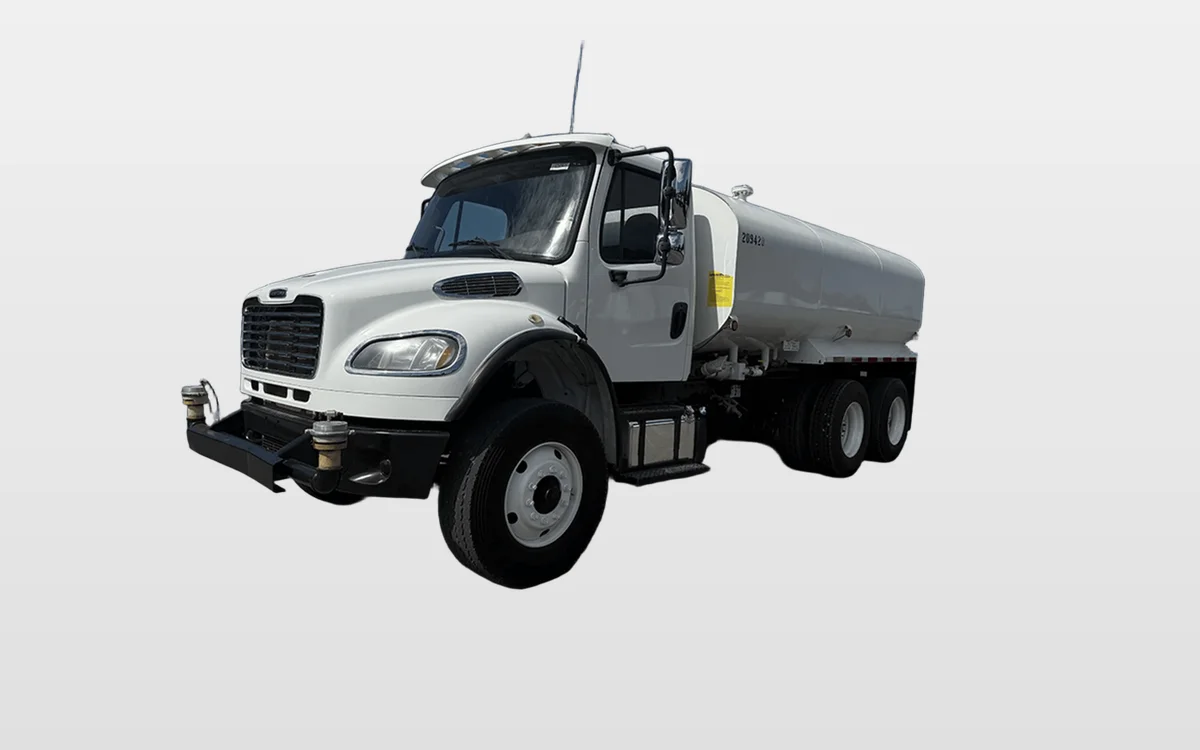 2019 Freightliner M2 106 - image 1