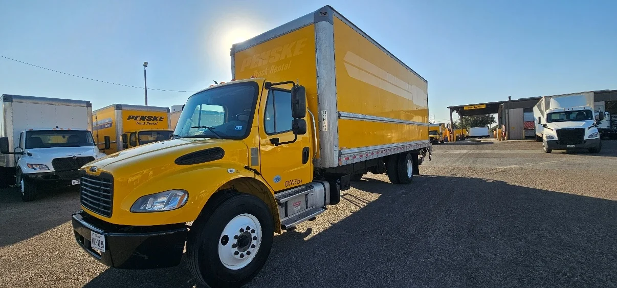 2022 Freightliner M2 106 - image 3