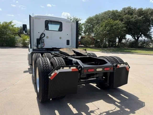 2020 Peterbilt 579 — photo 6
