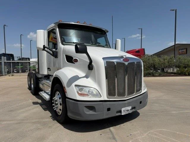 2020 Peterbilt 579 — photo 12
