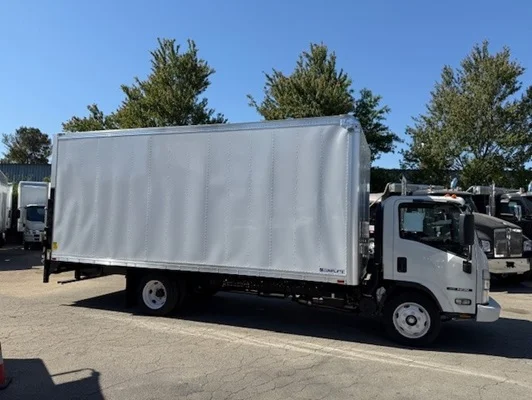 2025 Isuzu NRR in Raleigh, NC — photo 8