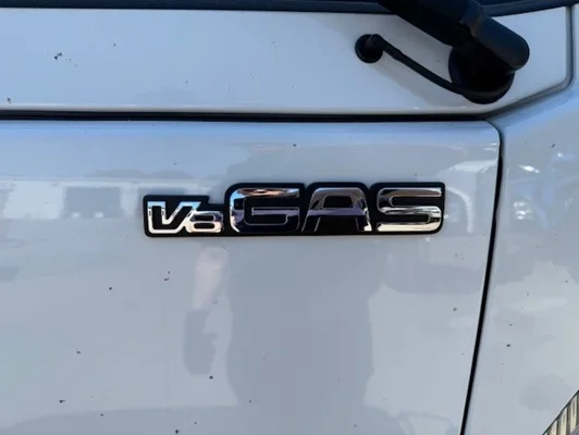 2025 Isuzu NRR in Raleigh, NC — photo 12