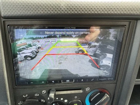 2025 Isuzu NRR in Raleigh, NC — photo 15