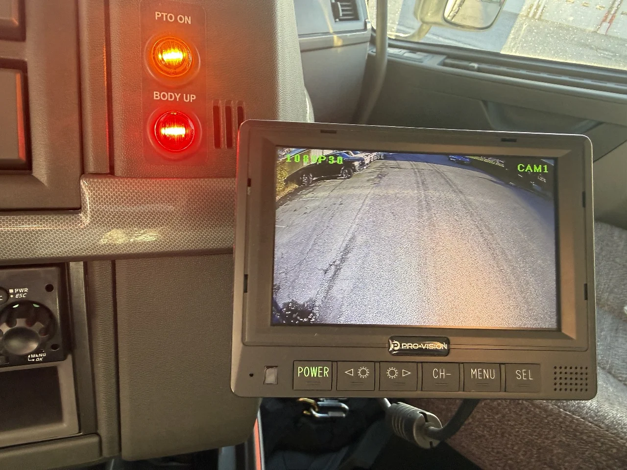 2026 Volvo VHD 300 in Chesapeake, VA — photo 8