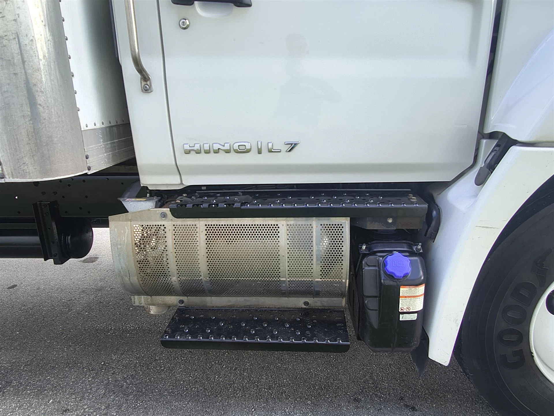 2021 Hino L7 in Fort Lauderdale, FL — photo 4