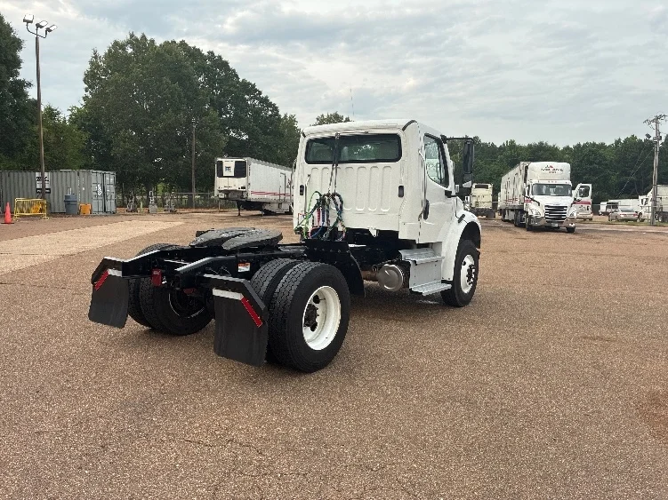 2021 Freightliner eM2 in Jackson, MS — photo 7