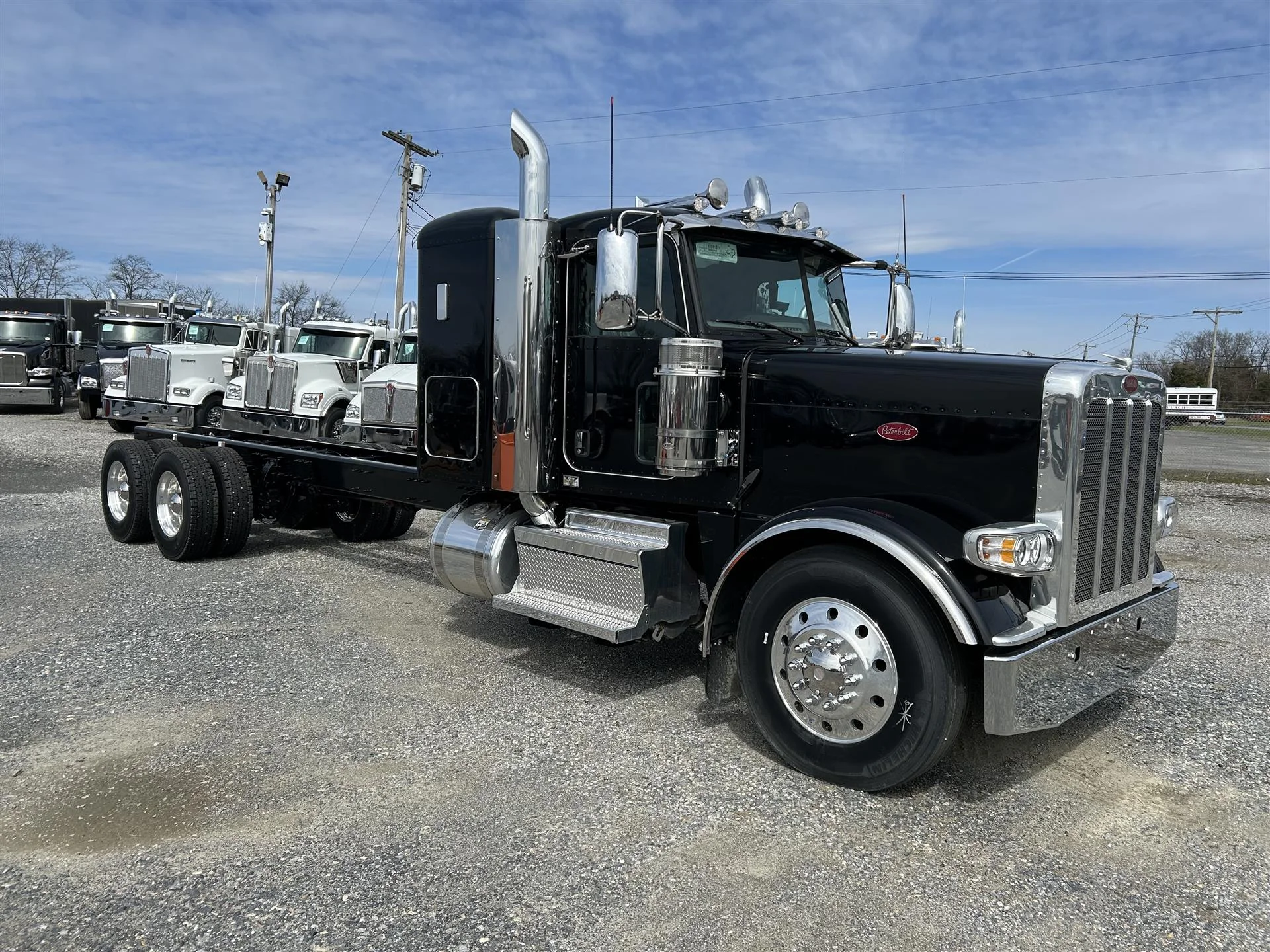 2024 Peterbilt 389