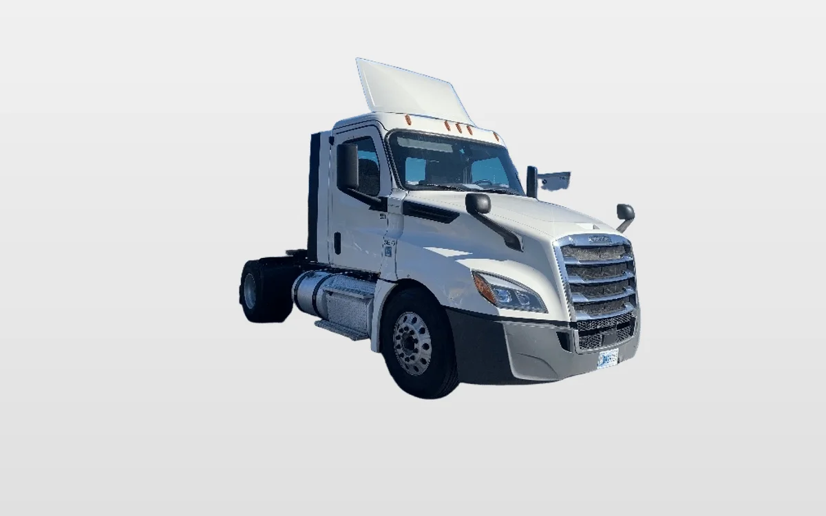 2019 Freightliner - image 1