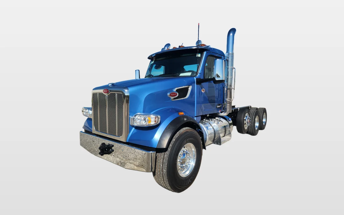 2026 PETERBILT 567 - image 1