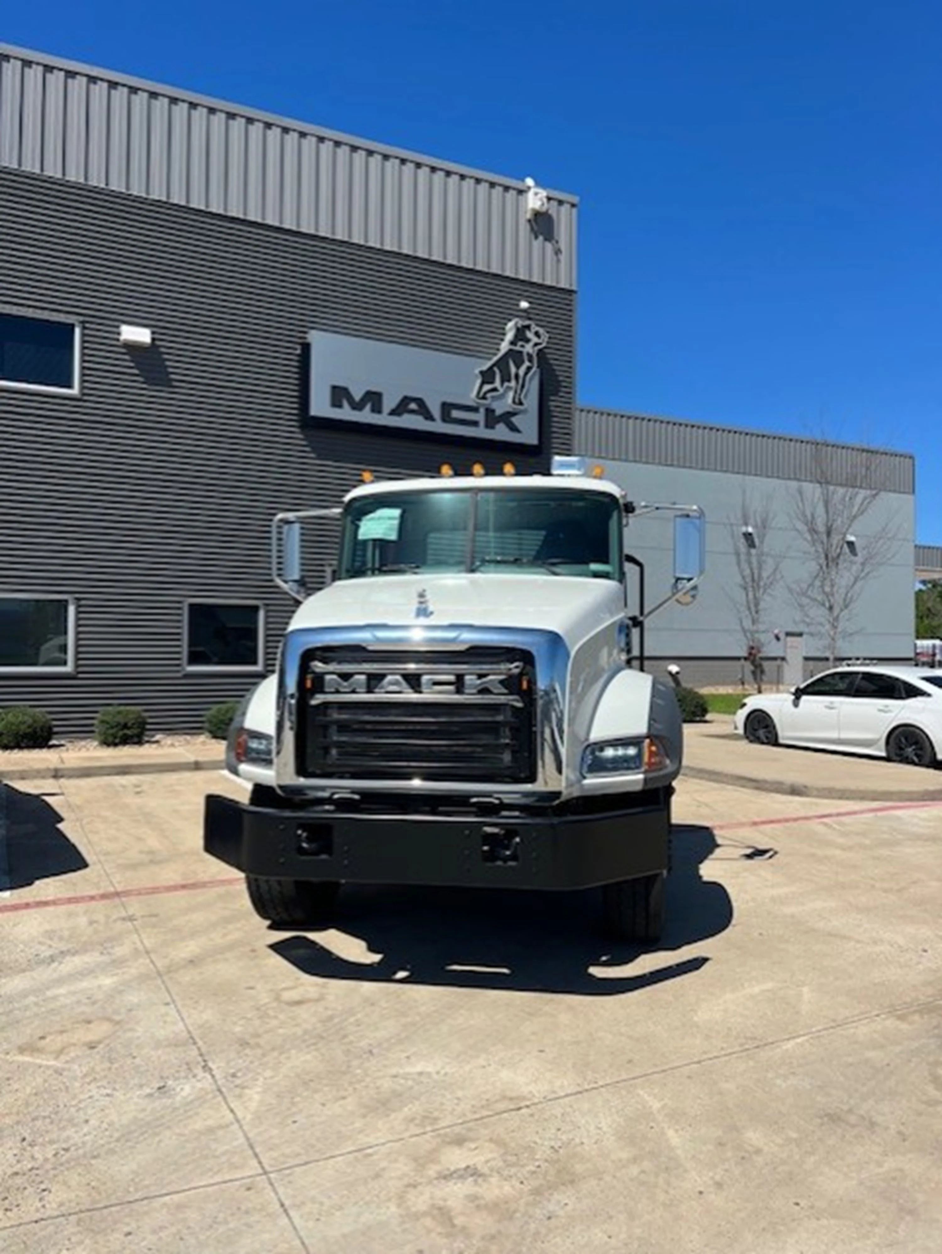 2026 Mack in HOUSTON, TX — photo 3