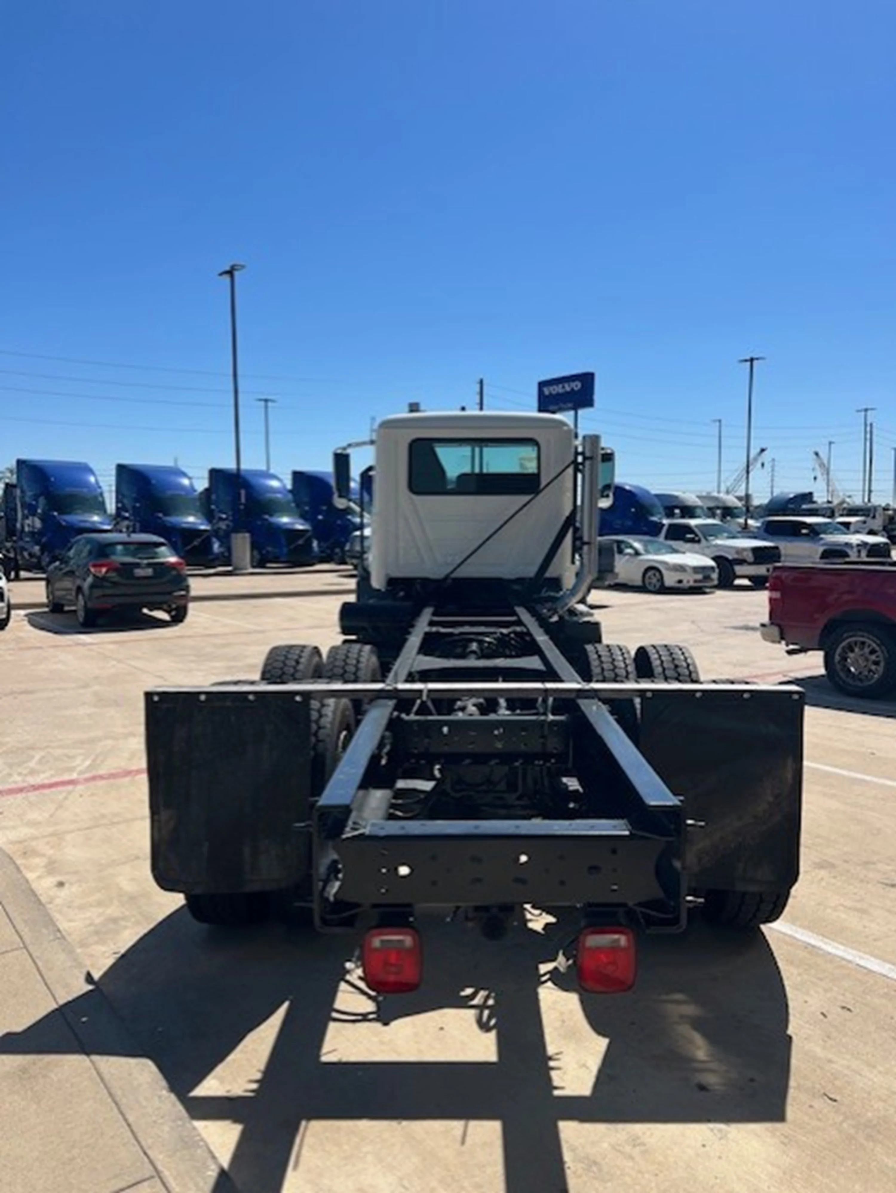 2026 Mack in HOUSTON, TX — photo 8