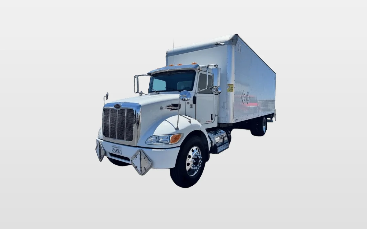 2020 Peterbilt 337 - image 1