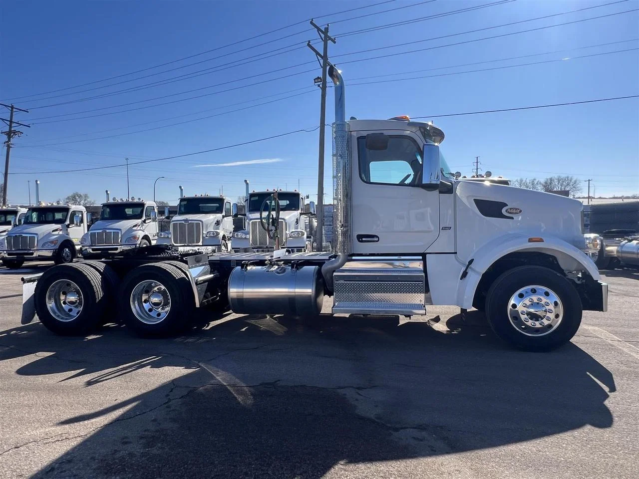 2026 Peterbilt 567 - image 3