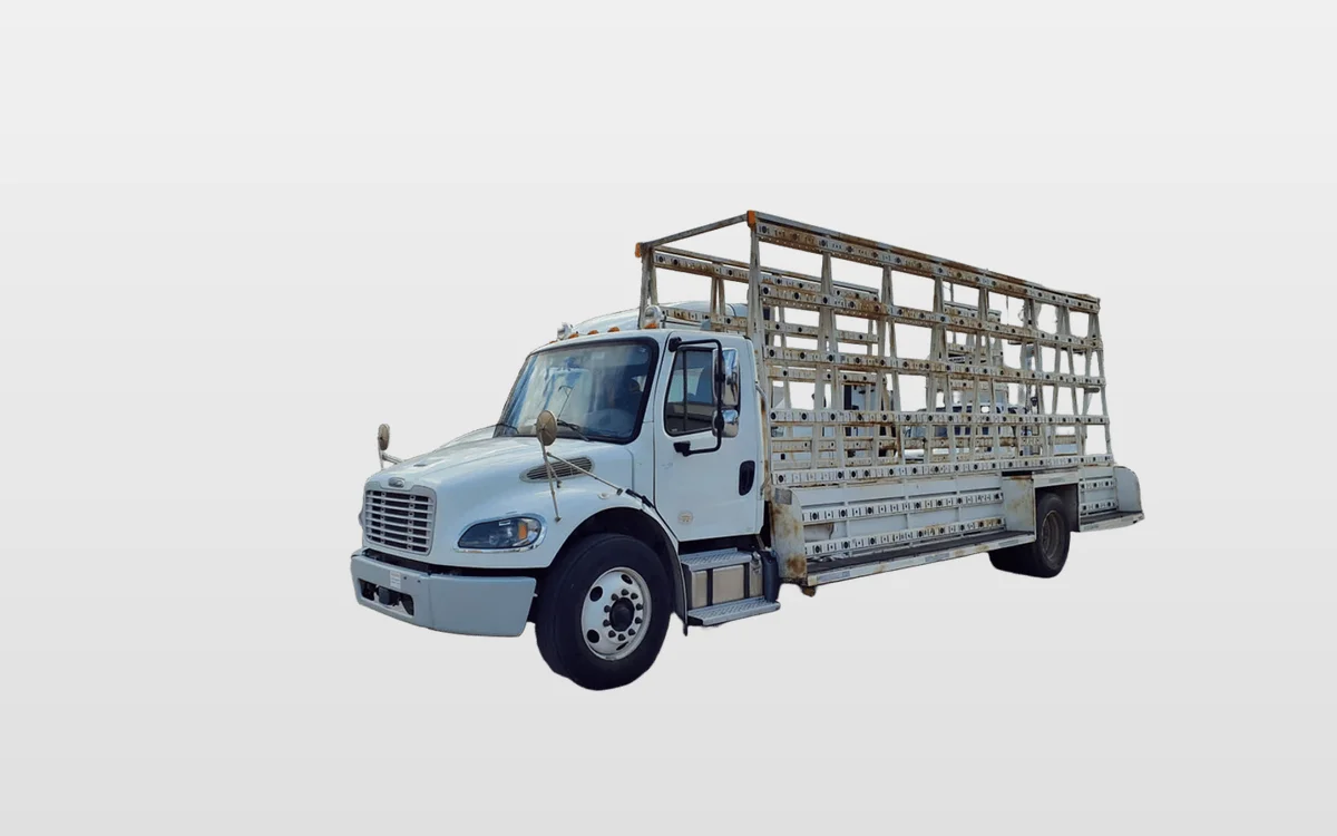 2021 Freightliner M2 106 - image 1