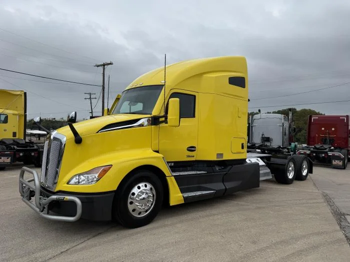 2023 Kenworth T680 - image 20